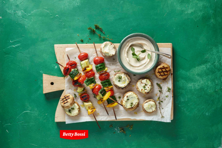 Champignons grillés farcis & brochettes de légumes